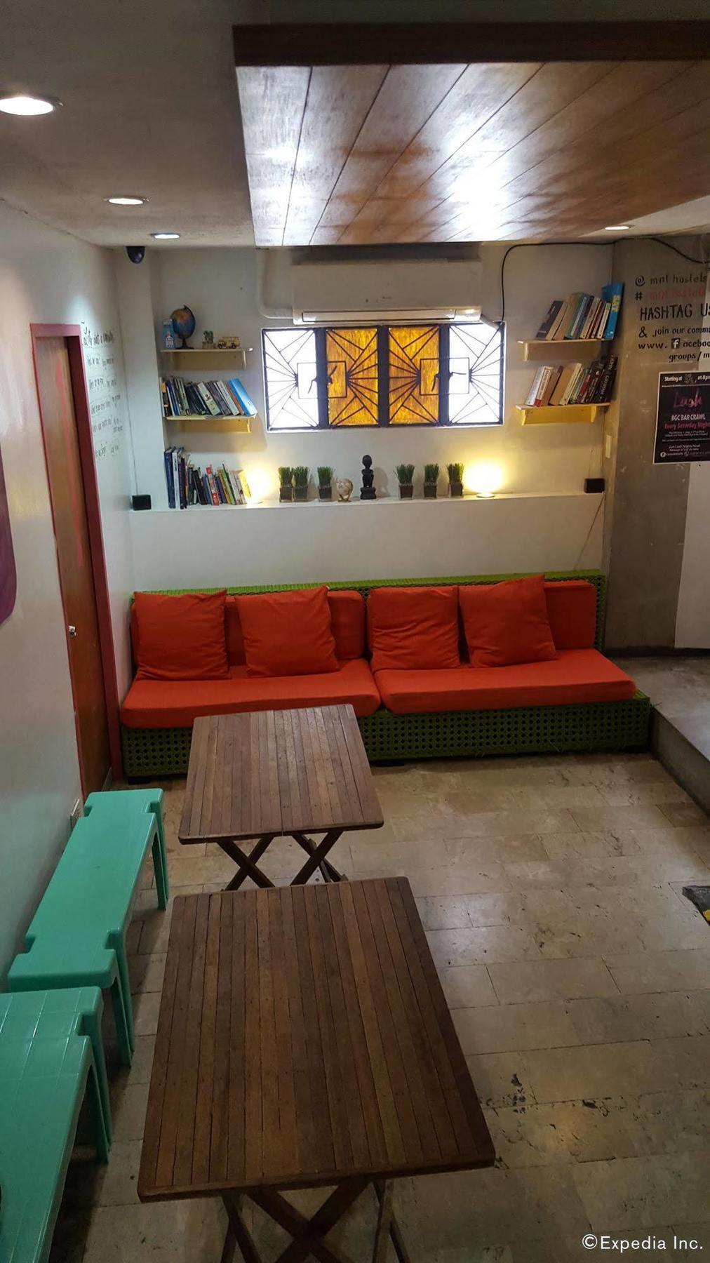 Mnl Boutique Hostel Makati City Exterior photo