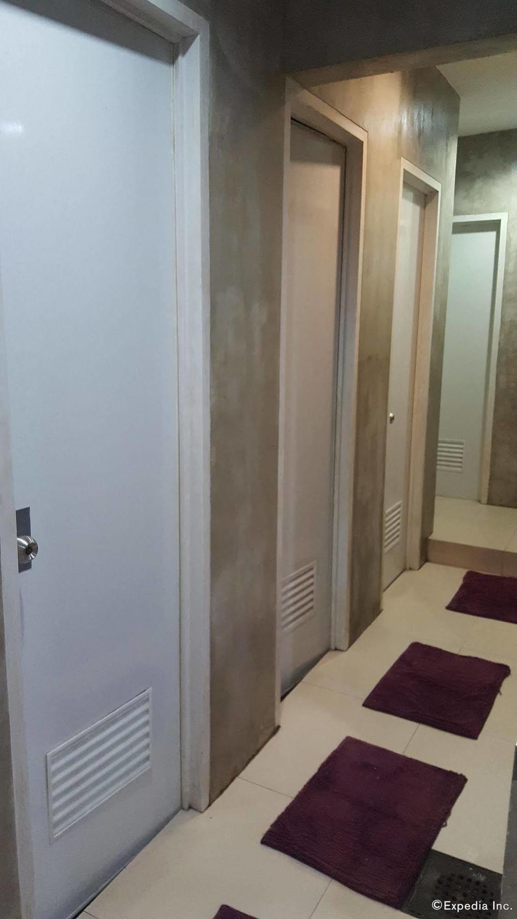 Mnl Boutique Hostel Makati City Exterior photo