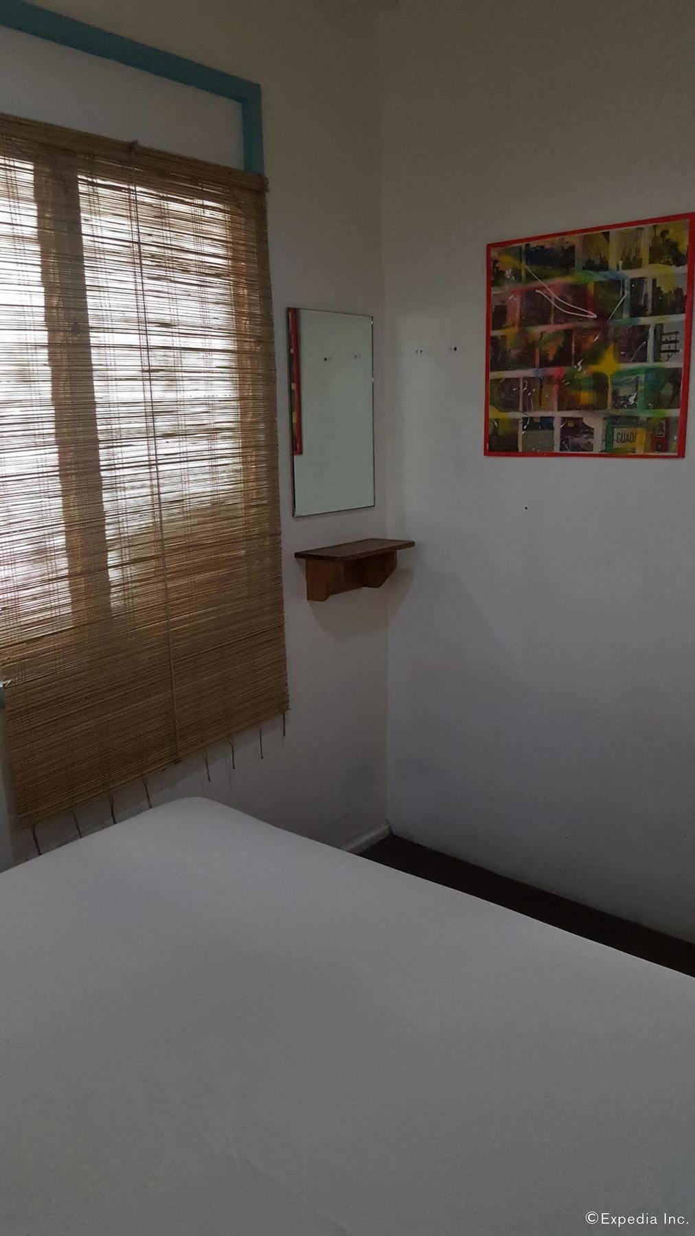 Mnl Boutique Hostel Makati City Exterior photo